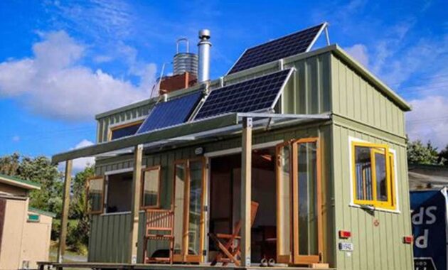 Ultimate Guide to Self-Sustaining Off-Grid Living