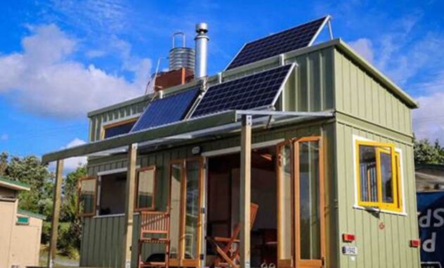 Ultimate Guide to Self-Sustaining Off-Grid Living